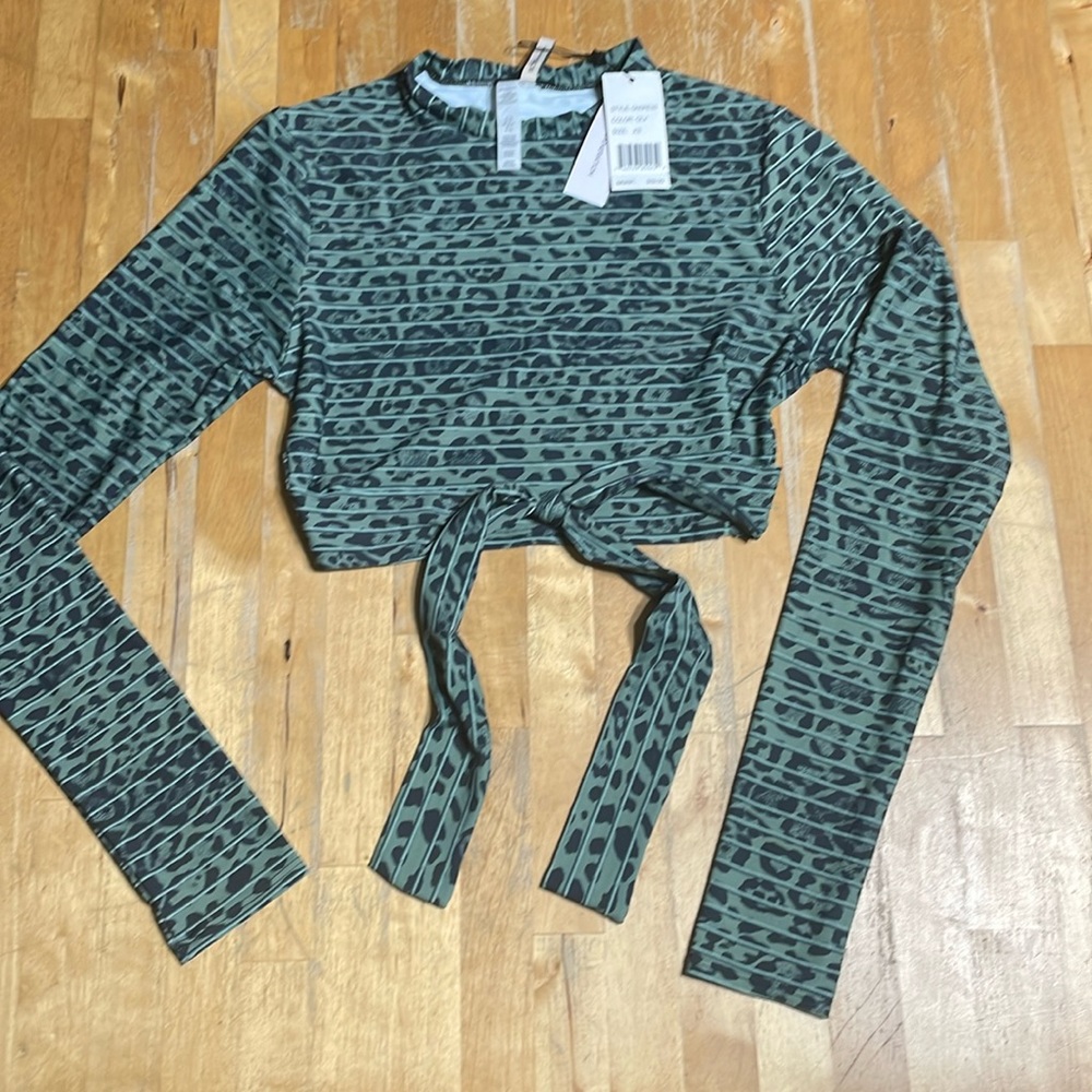 NWT BCBGeneration leopard radar swim crop top